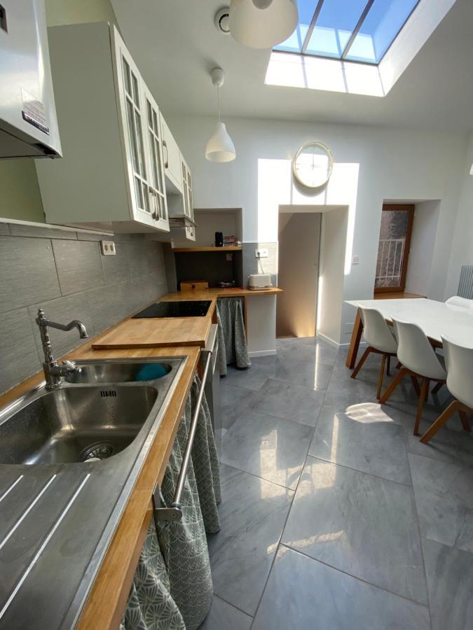 La Mansarde De L Abbaye Apartment Cluny Luaran gambar
