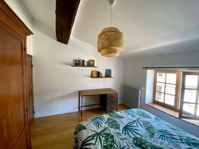 La Mansarde De L Abbaye Apartment Cluny Luaran gambar